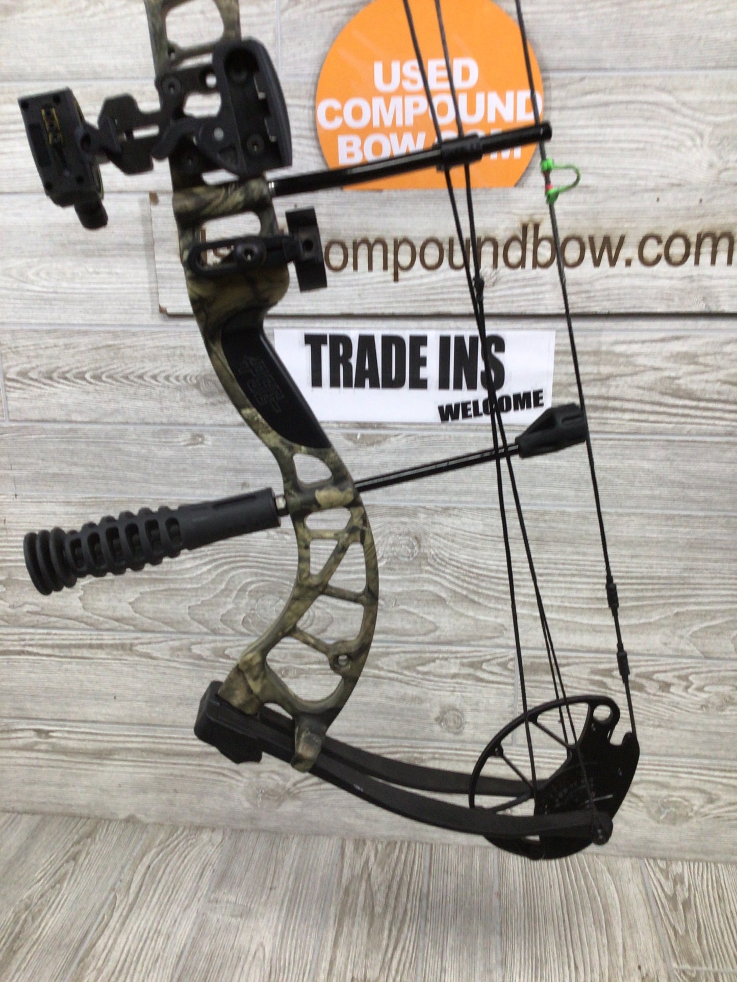 USED PSE UPRISING LEFT HANDED PACKAGE MOSSY OAK