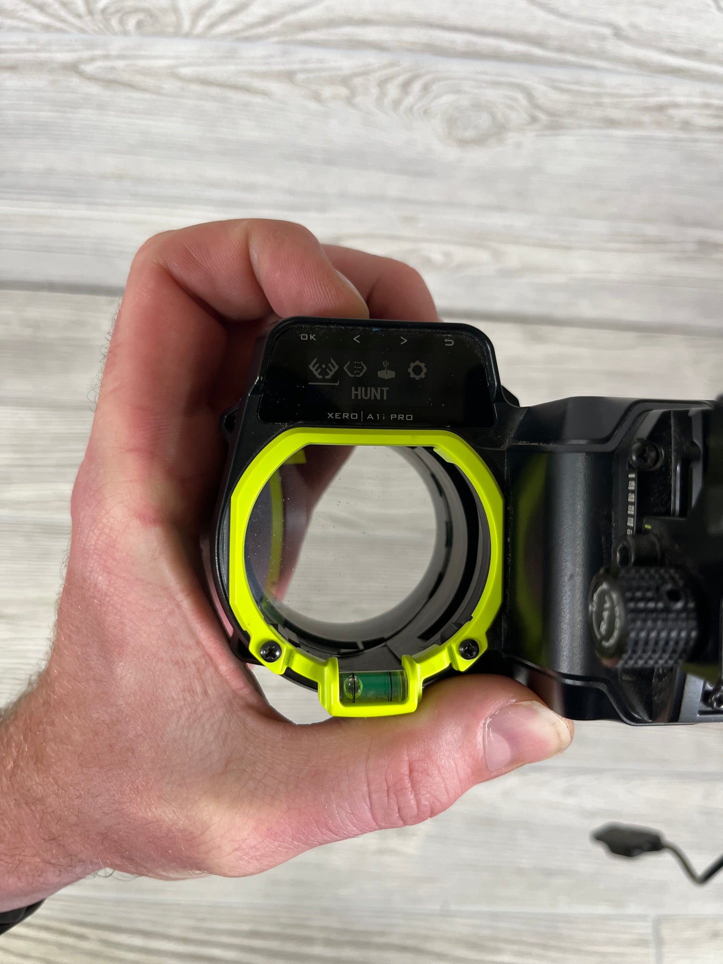 Garmin Xero A1i Pro Digital Bow Sight RH Side Mount Sight