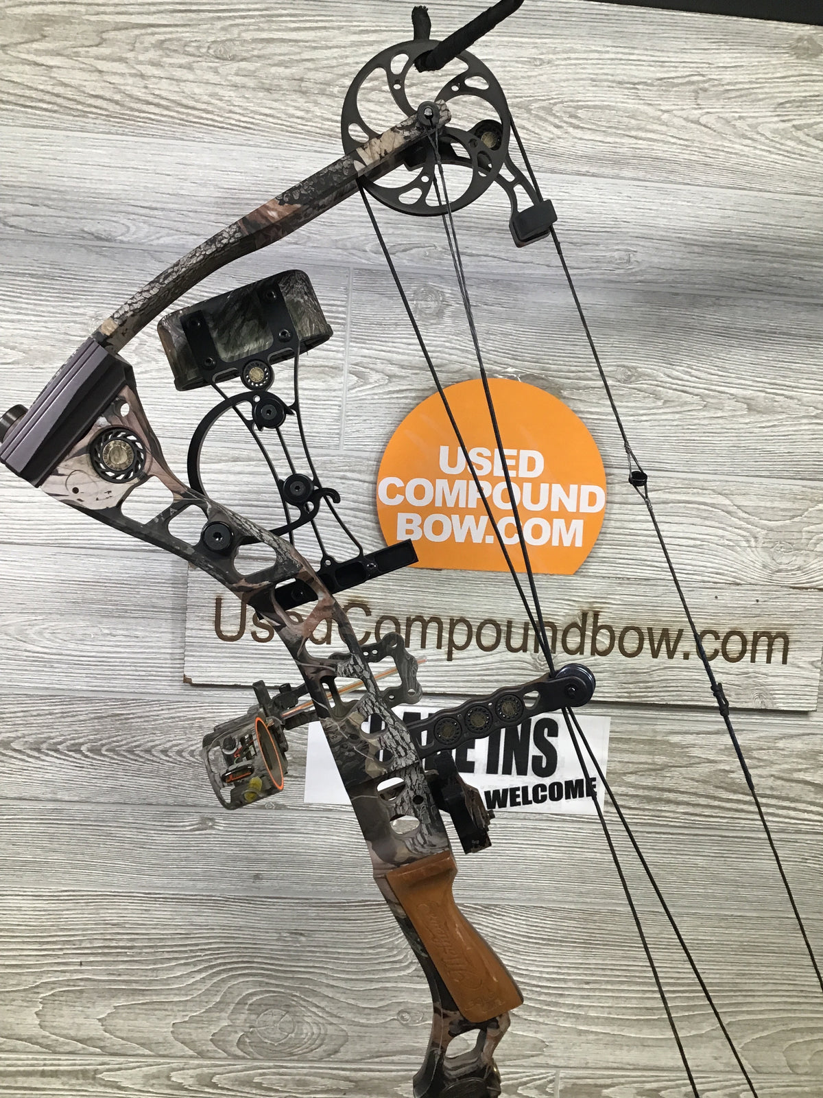 Mathews Switchback XT Right Handed 28" 50-60# Package GREAT condition