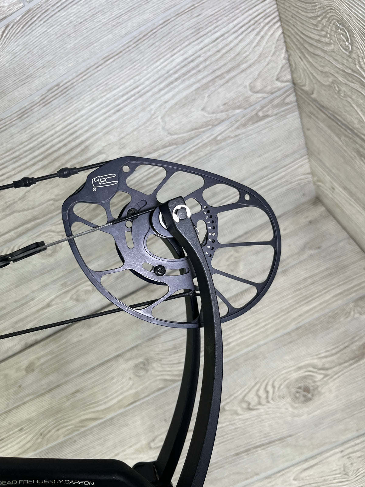 Used PSE Carbon Levitate Left Hand EC2 Cam Nock On edition Black