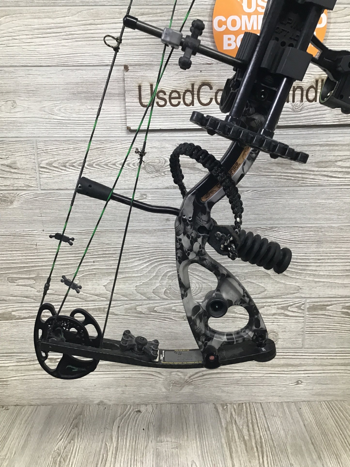 Used Martin Crossfire Skull pattern RH Ready to Hunt Package