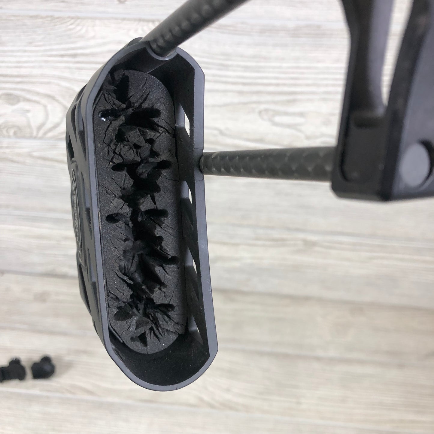 Mathews LowPro Detachable Right Hand Quiver Black CF