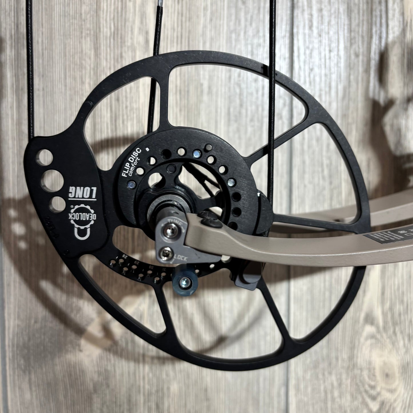 Bowtech Proven 34 LD RH Sandstone 70#