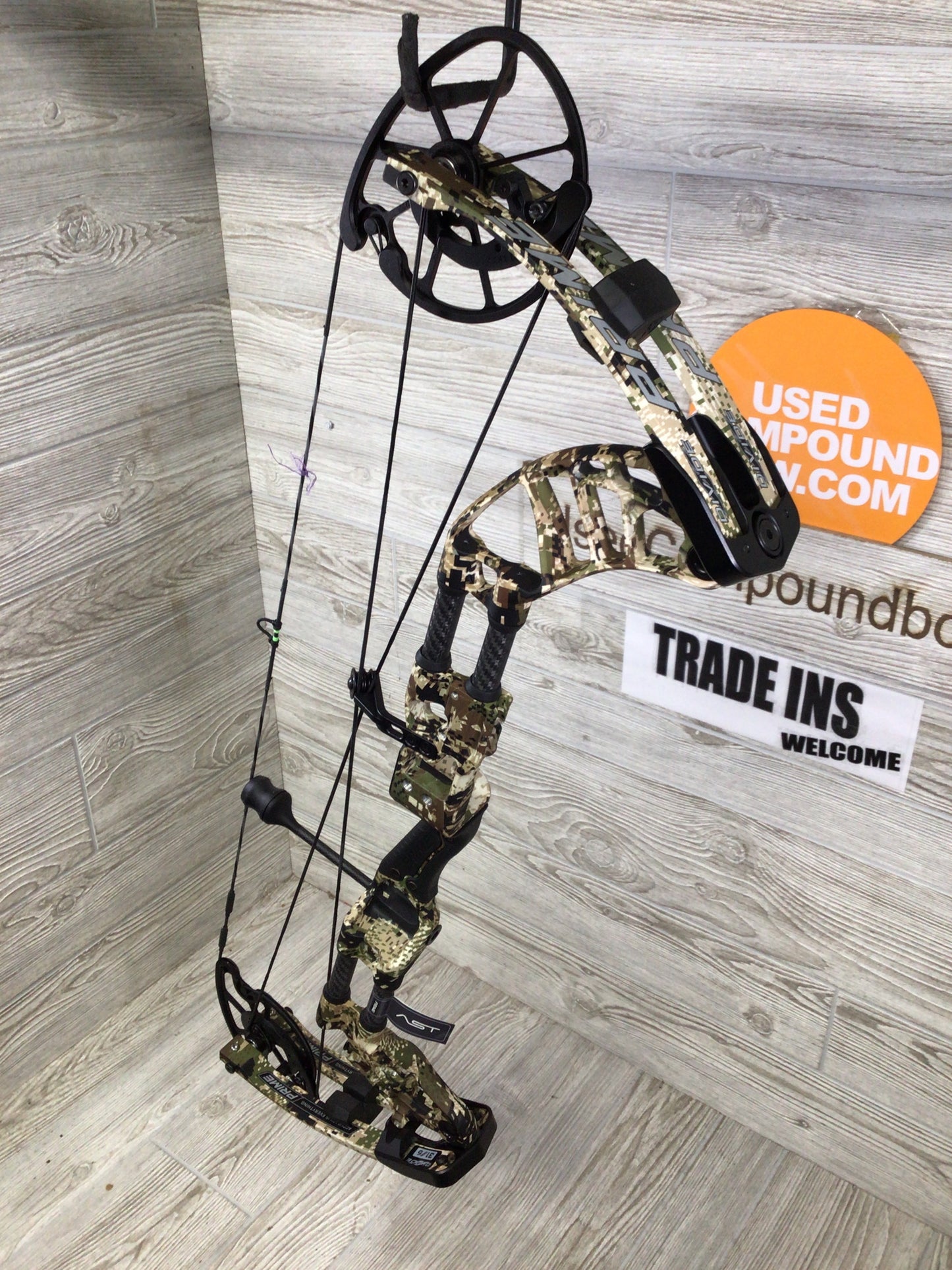 Prime Divide 31/6 60-70# Right Handed Subalpine