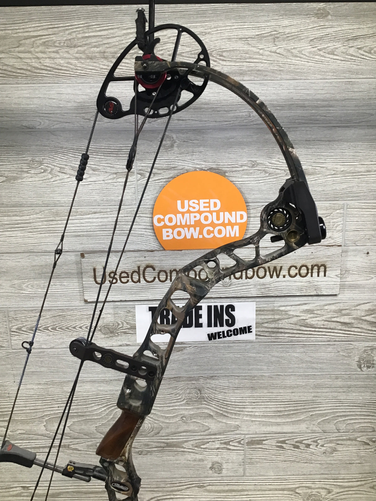 Used Mathews "McPherson Series" Monster 6.0 Right Handed 27.5/70#