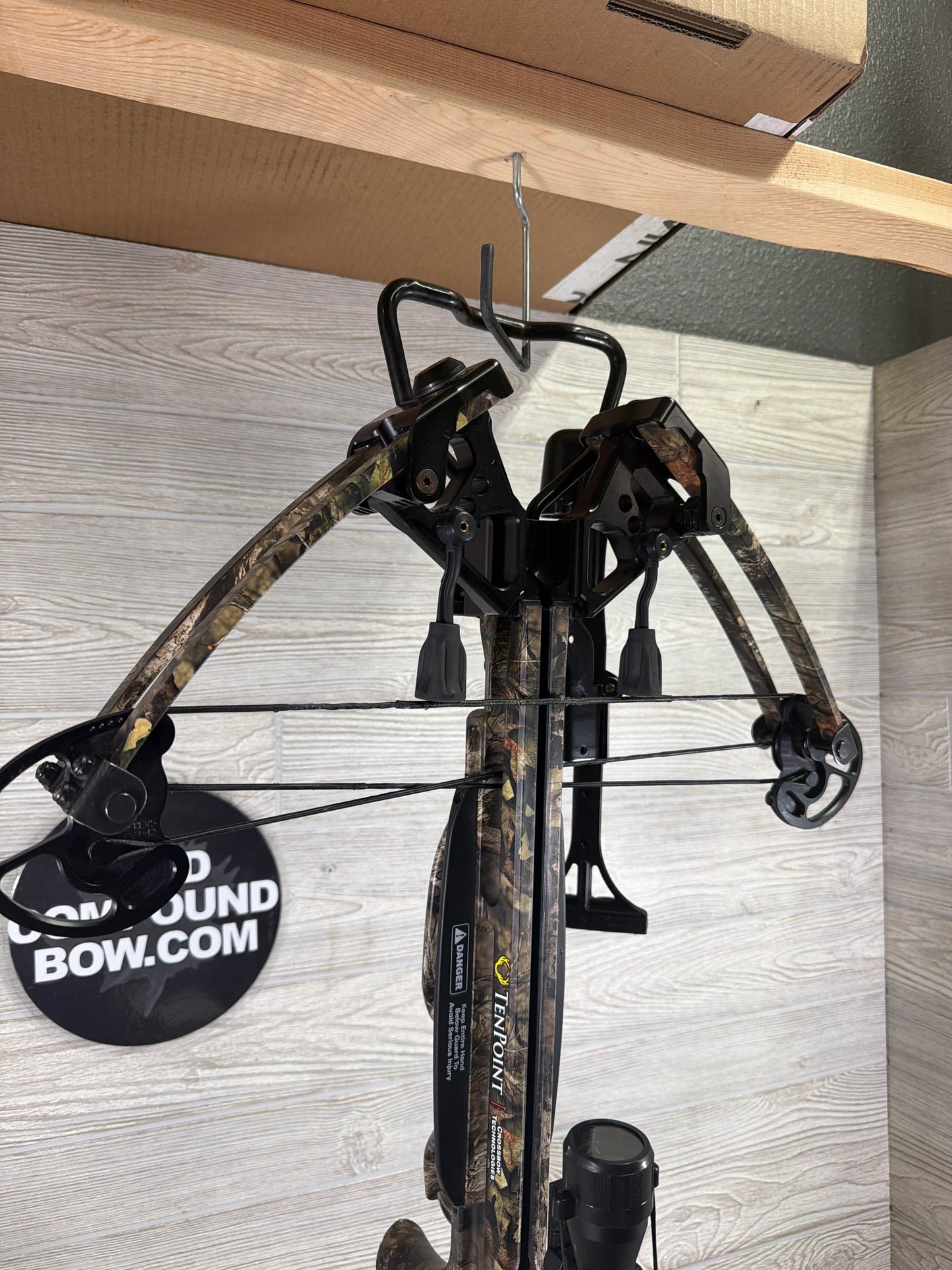 Used Tenpoint Titan RCX Crossbow w/ Acuslide
