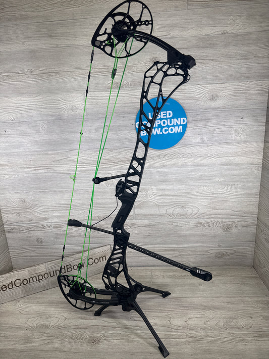 Used Mathews ARC 34 Left Hand Black package