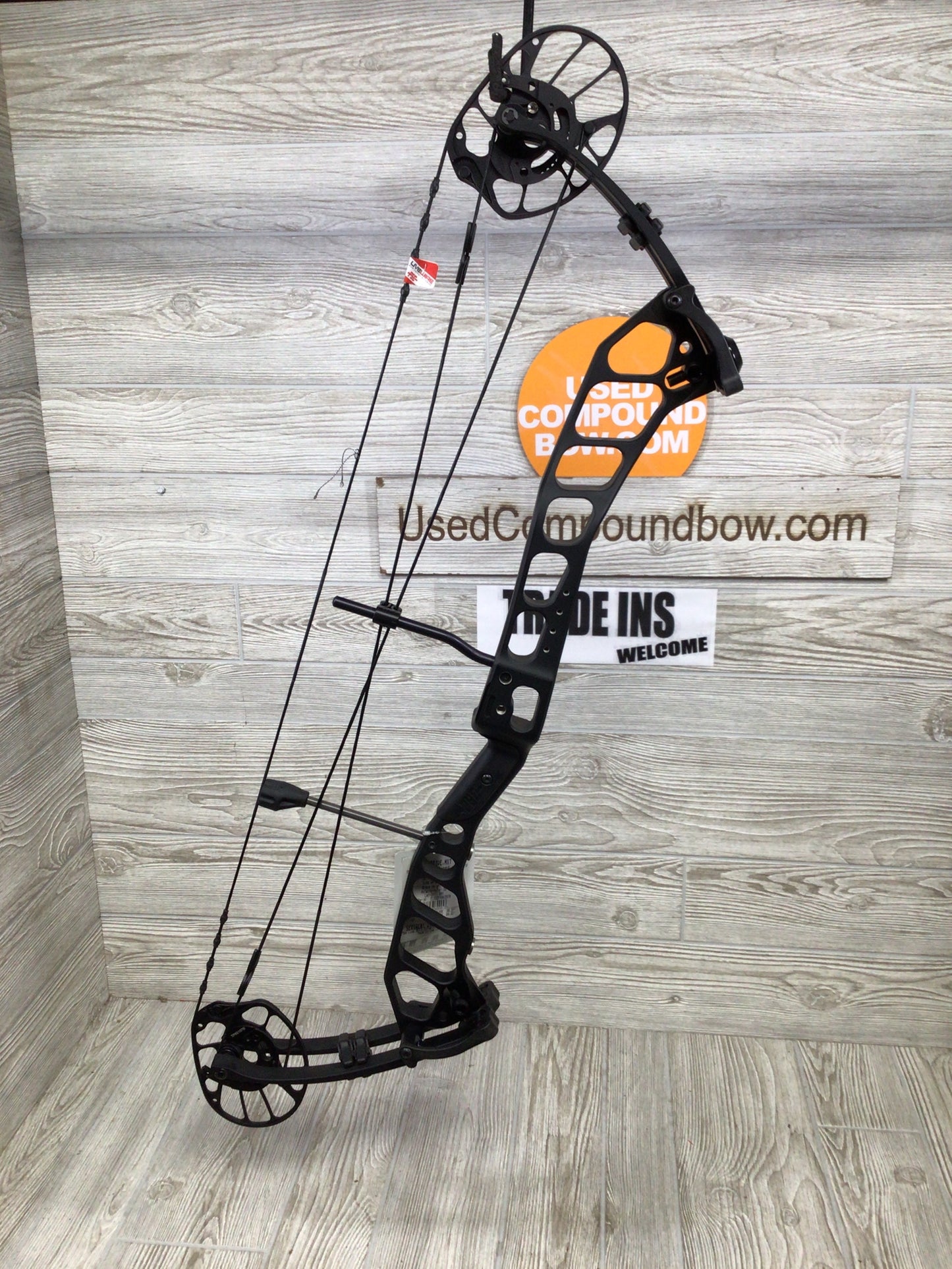 PSE Drive NXT Right Handed 24-31" 60-70lbs Black Bow