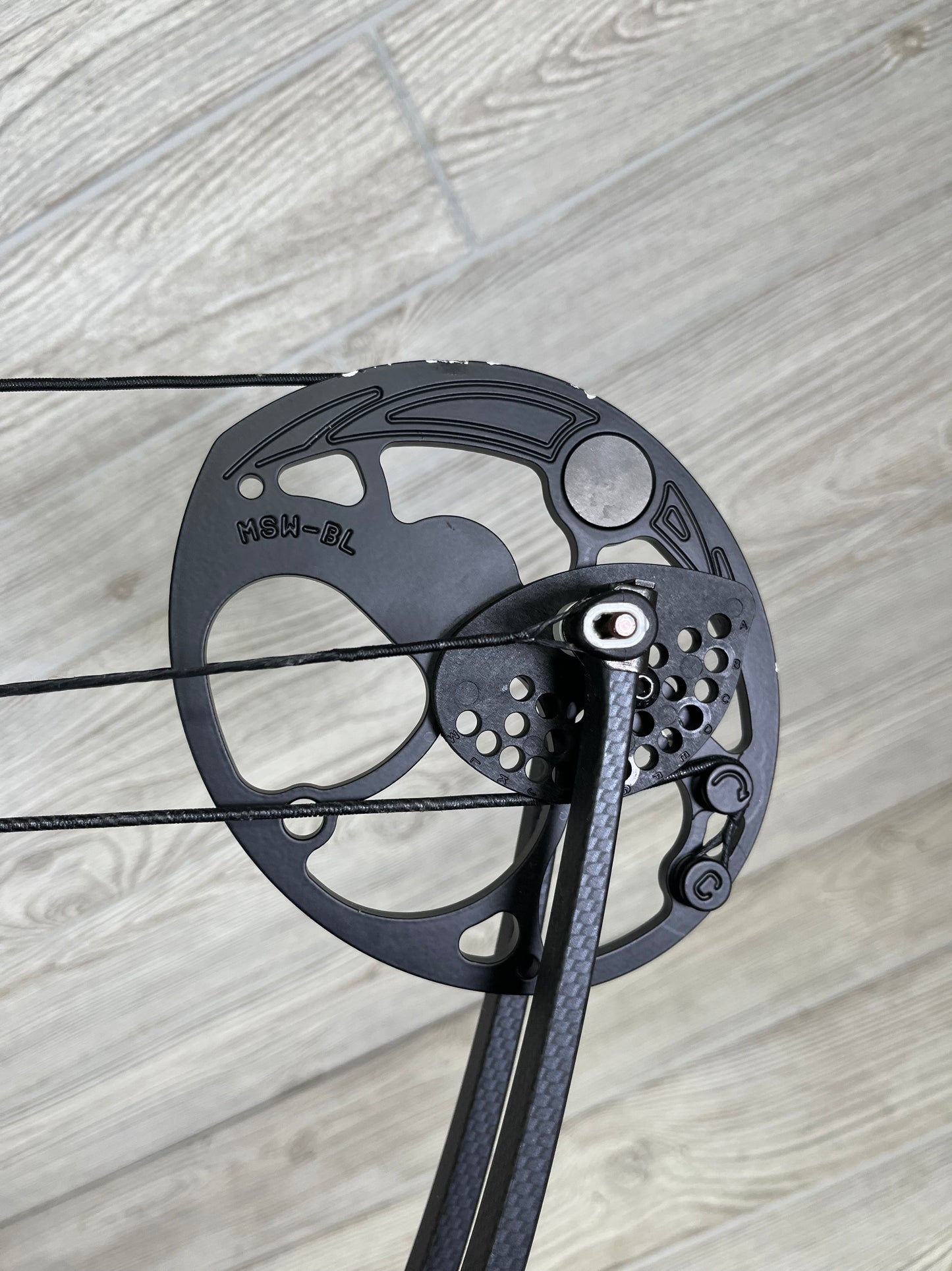 Used Mission Switch Black LH Ready To Hunt Bow Package