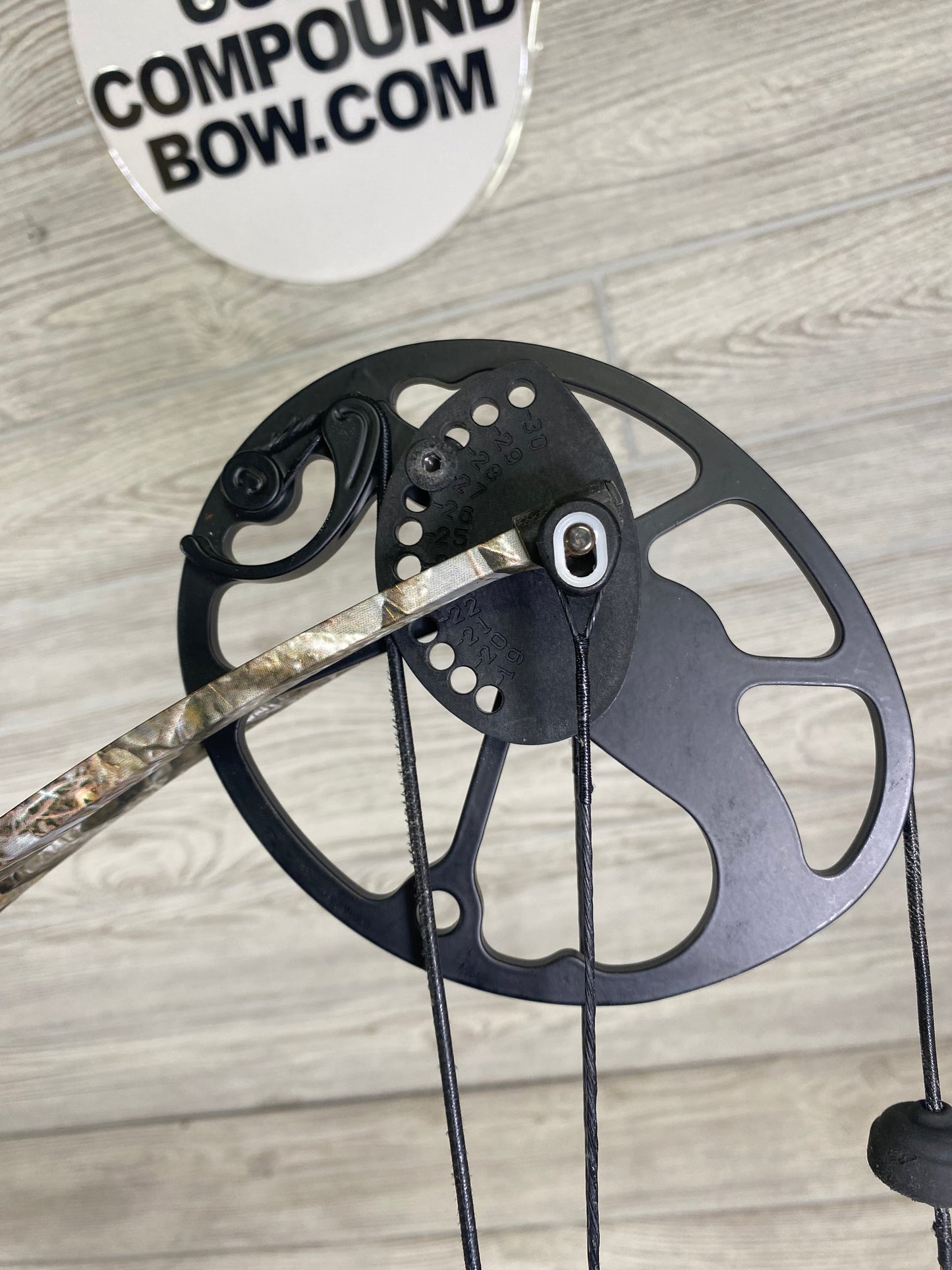 Mission Craze Right Handed Bow PKG