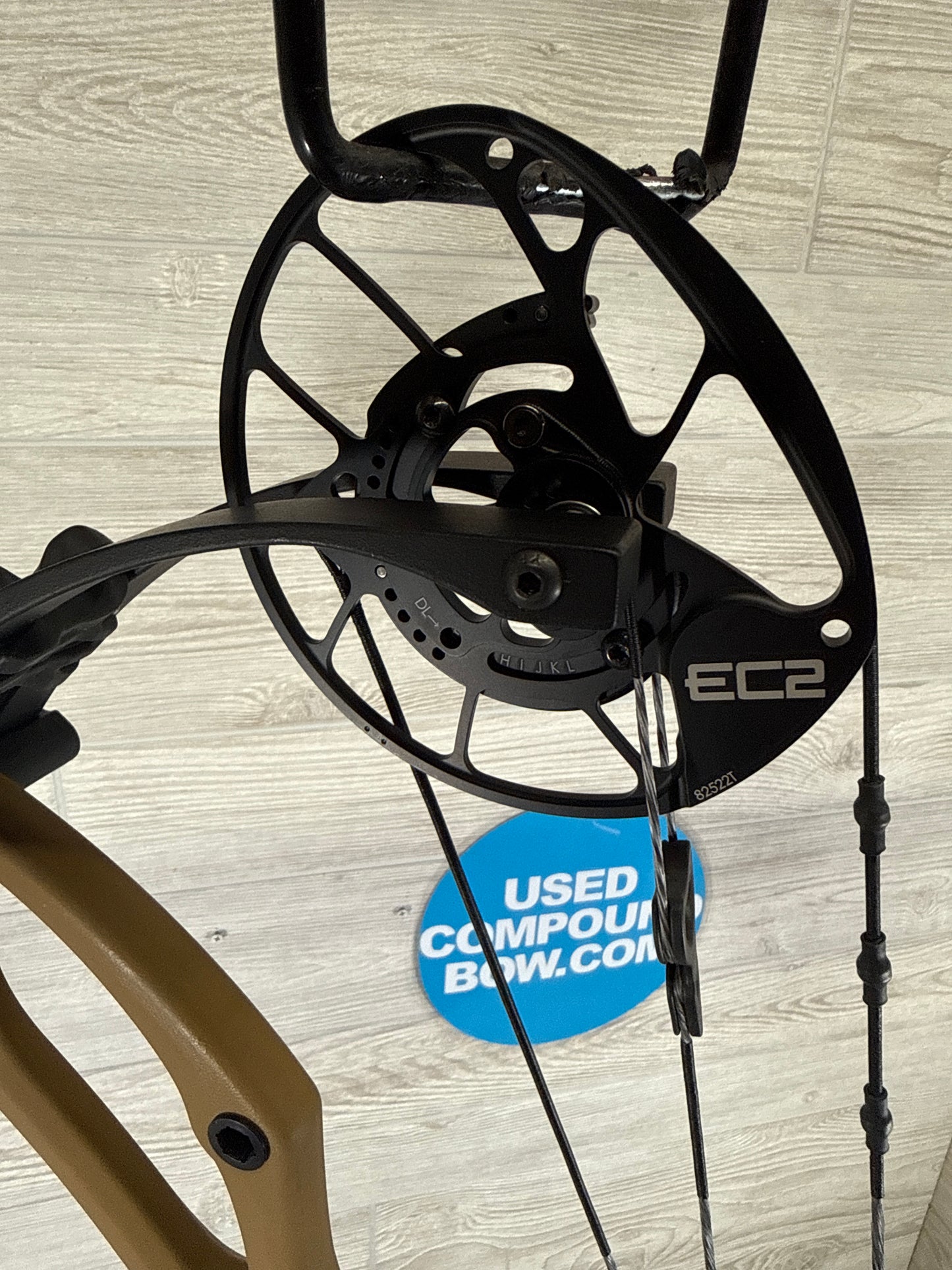 Used PSE Mach 33 DS EC2 25.5-31" 60-70lb Right Hand Clay Brown Custom