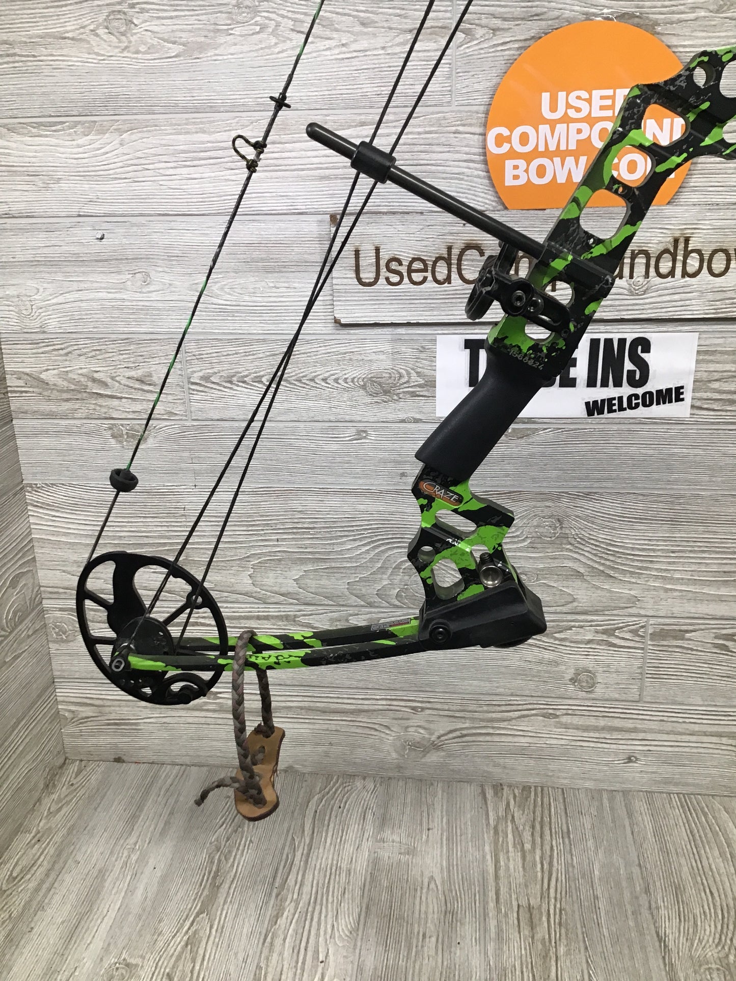 Used Mission Craze Right Handed Green Splash 19-30"/ 15-70#