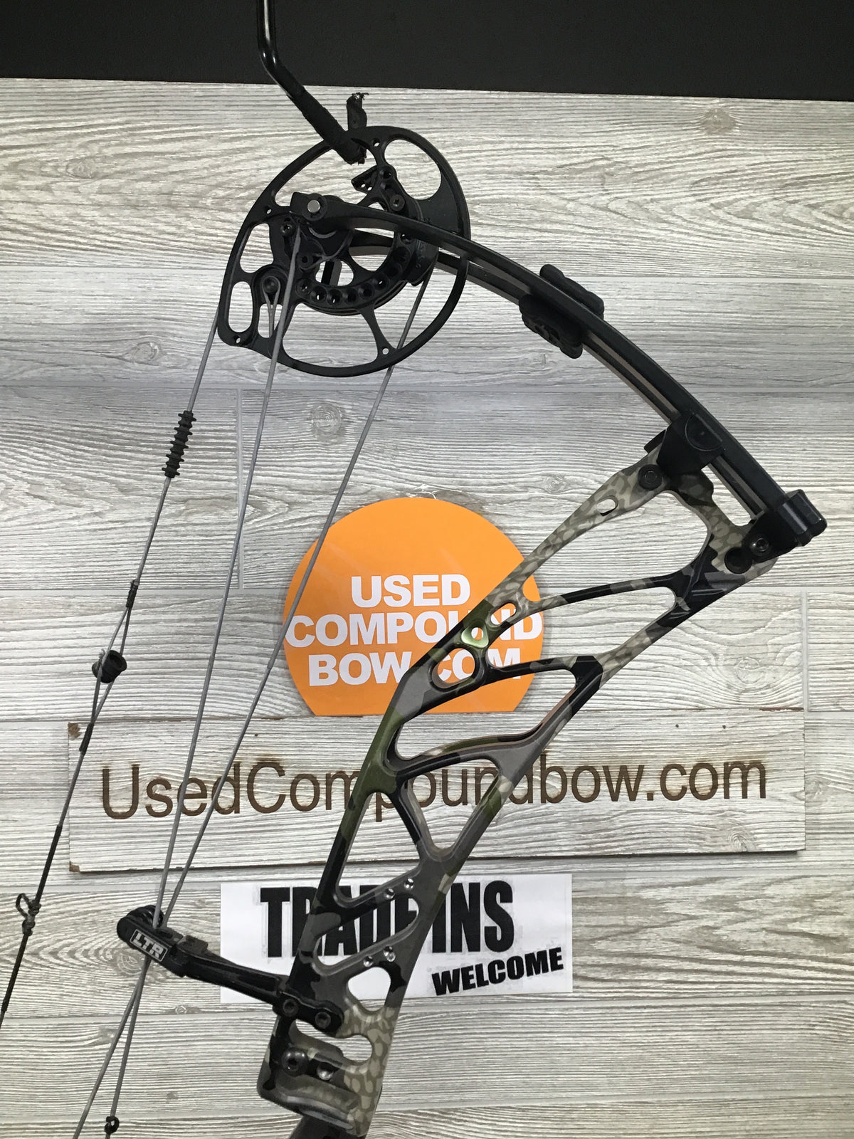 Elite Kure Camo Right Hand 60-70lbs