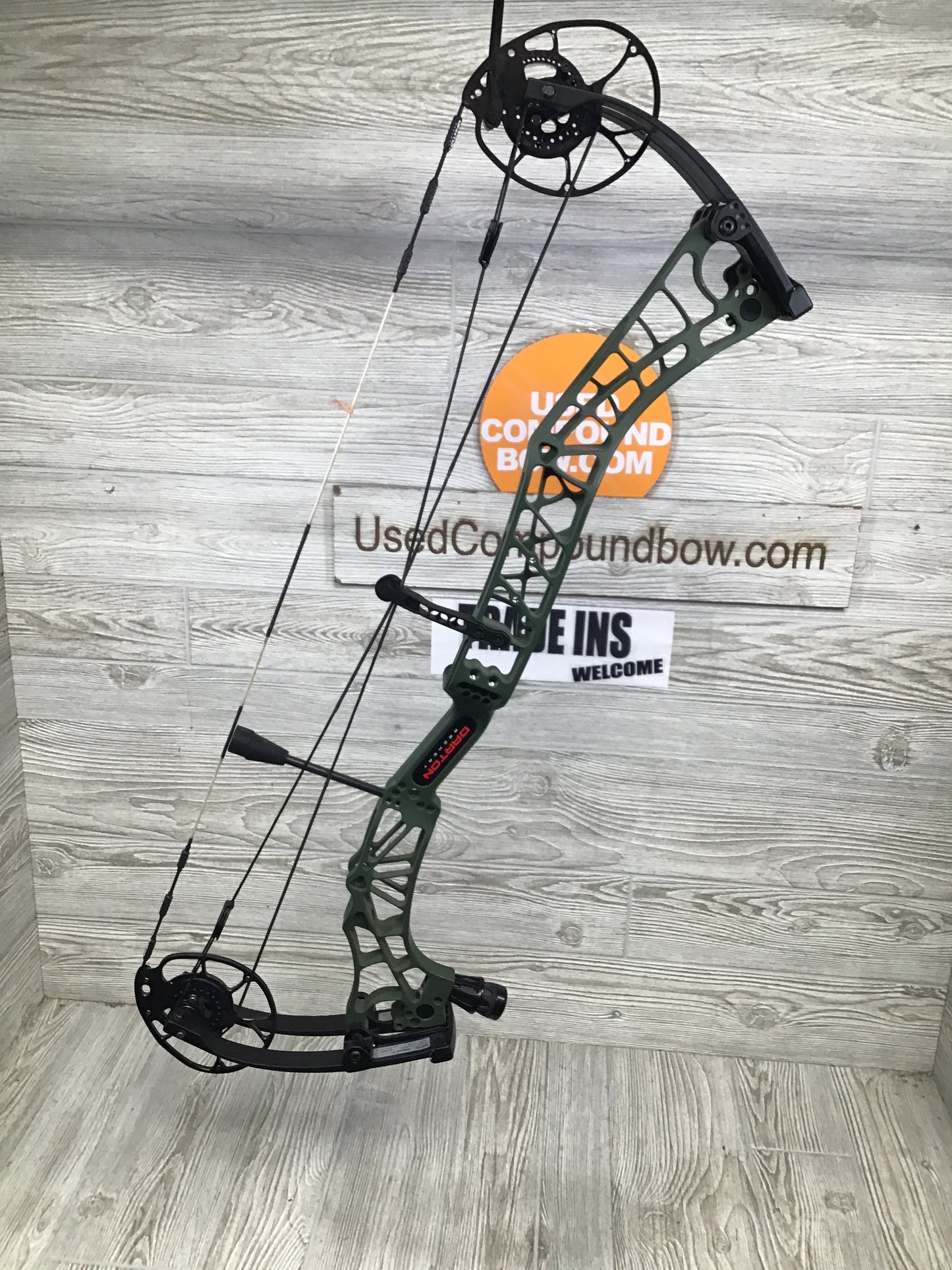 Darton Sequel 31 Right Handed 60-70# Green