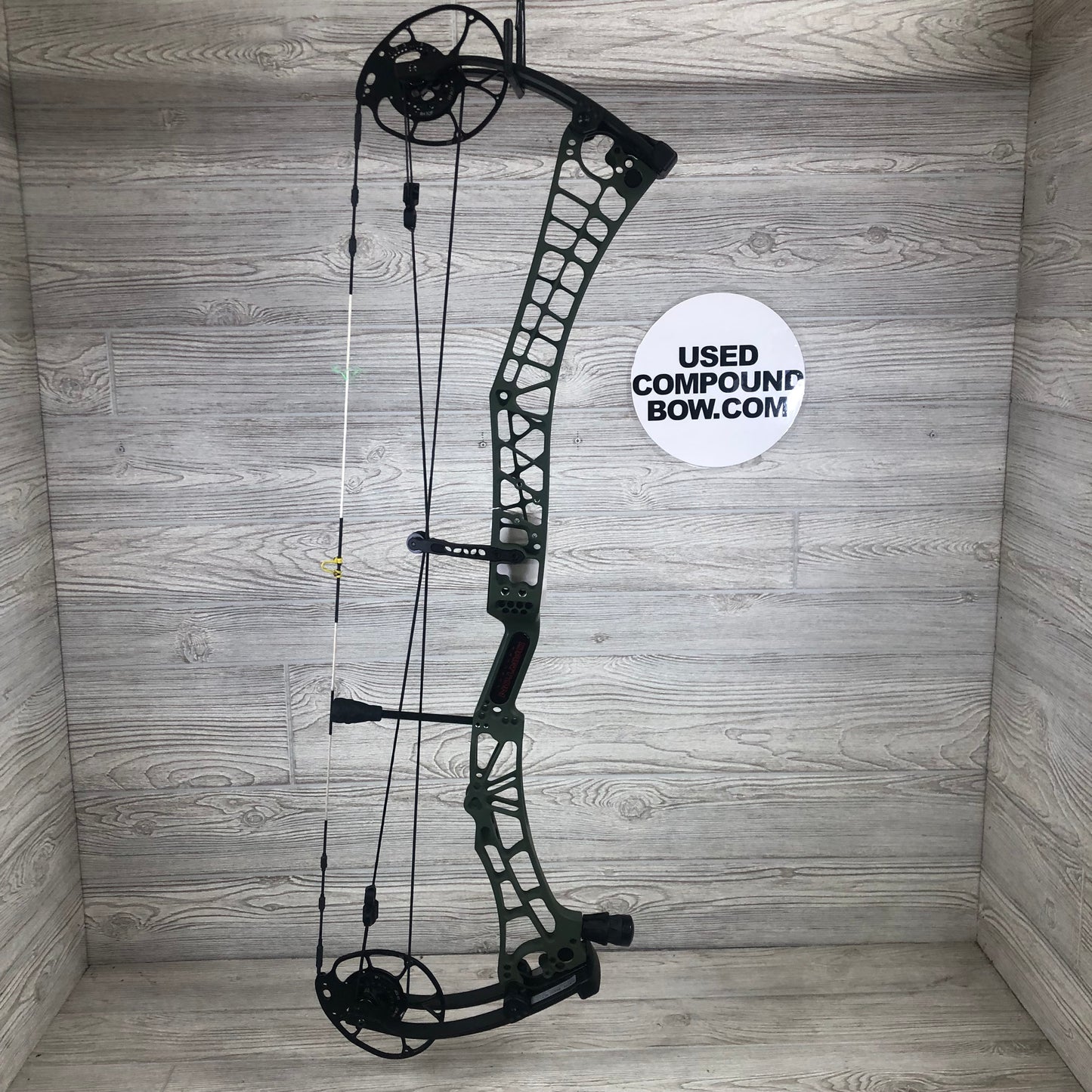 Used Darton Sequel 35 ST2 Right Handed 60-70# Green