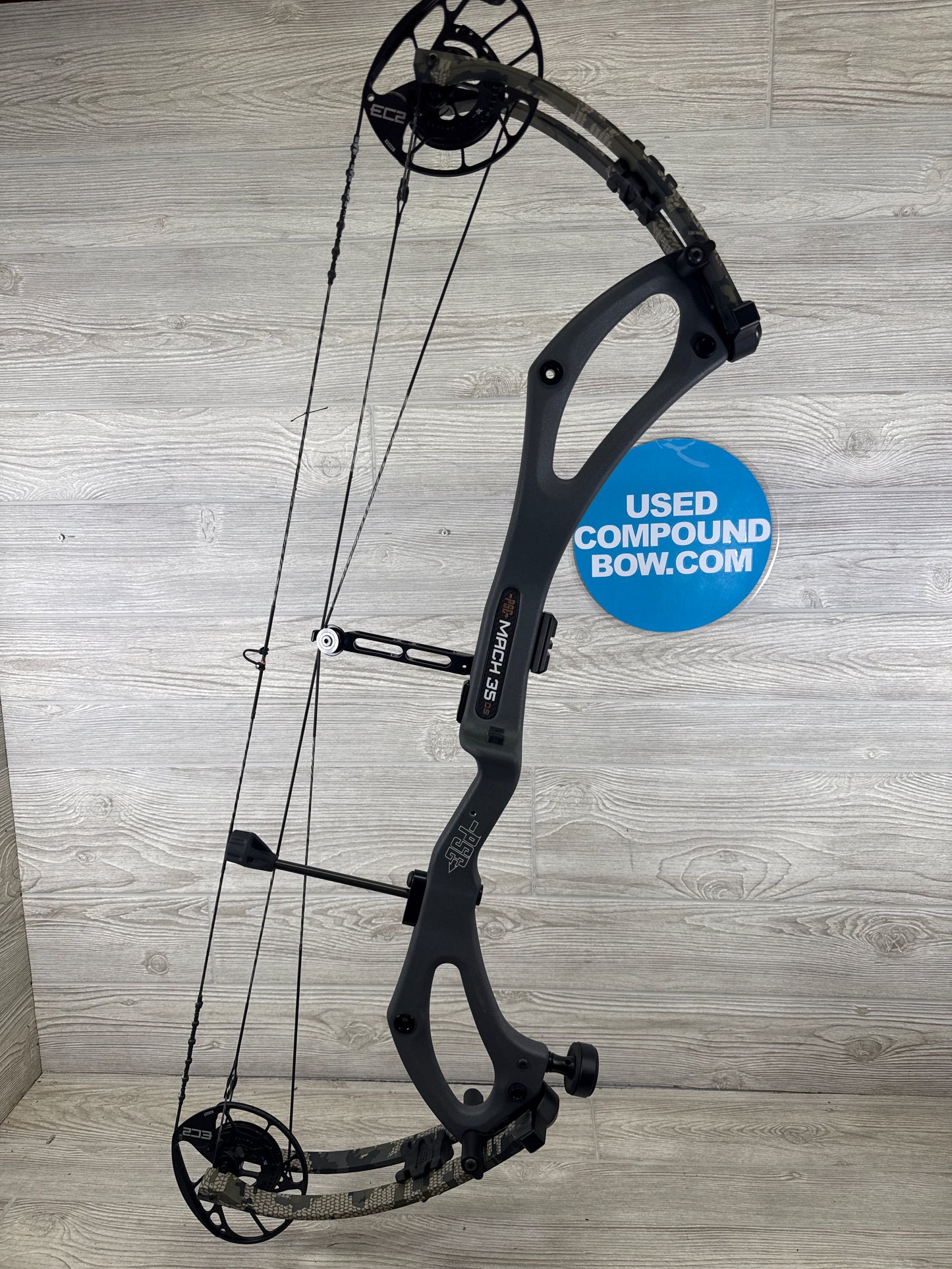 PSE Mach 35 left hand 60 lbs charcoal with kuiu limbs systm x strings