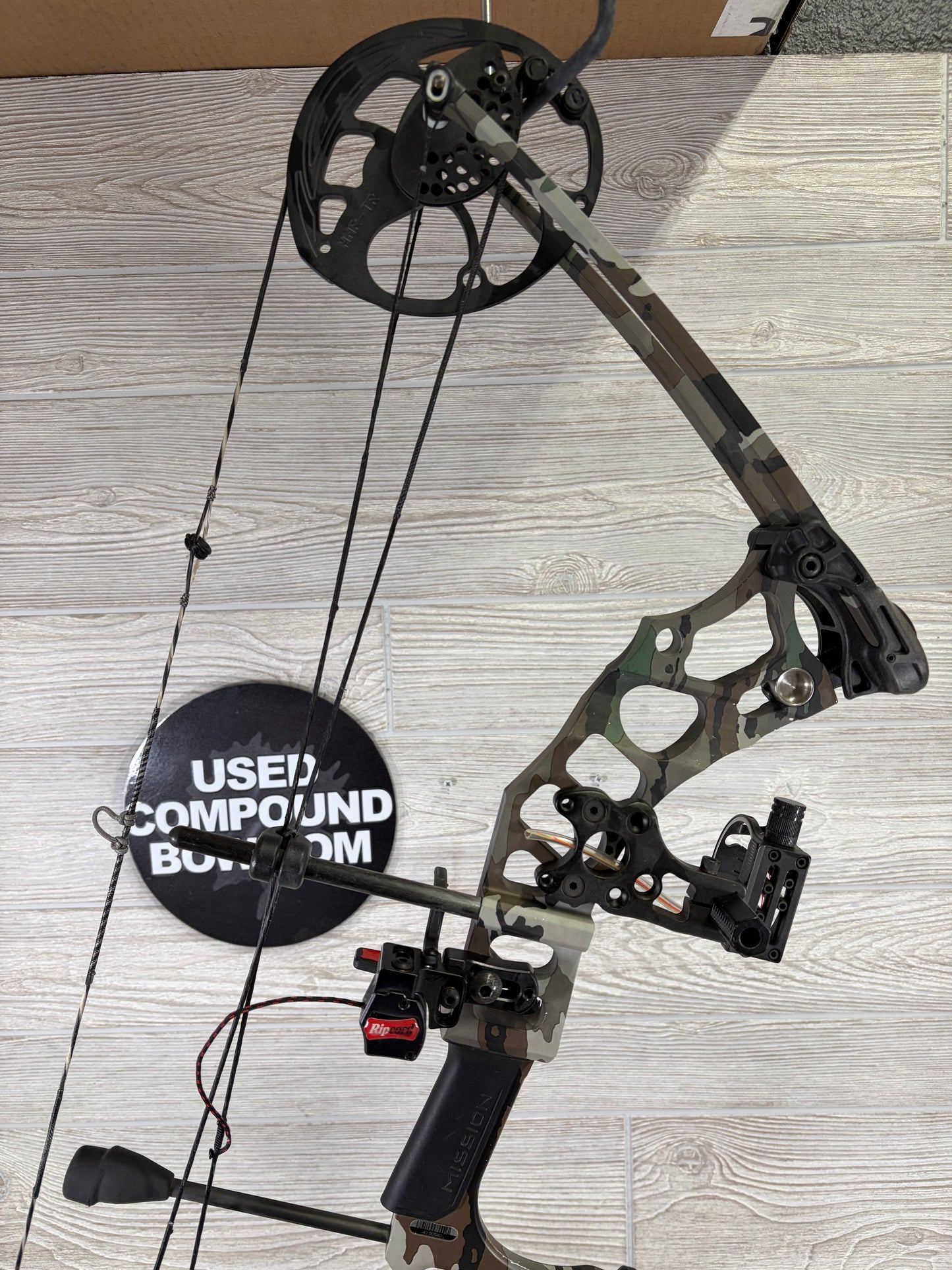 Used Mission Hammr Right Handed Camo Package
