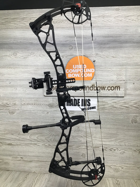 Used Bowtech SS34 Black LH Package 26-31.5 60-70#