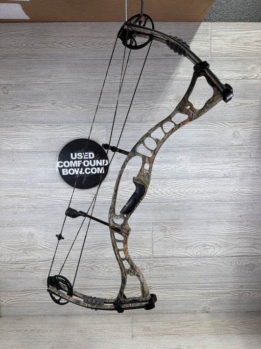 Used Hoyt Maxxis 60-70# Left Handed 27" Bow