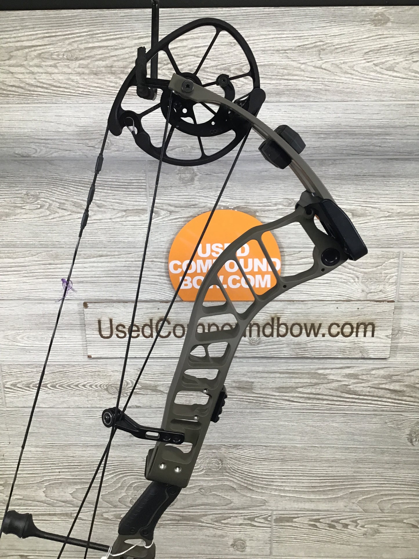 Brand New Prime RVX 4 Morel 60-70# 26.5-30.5" Right Handed