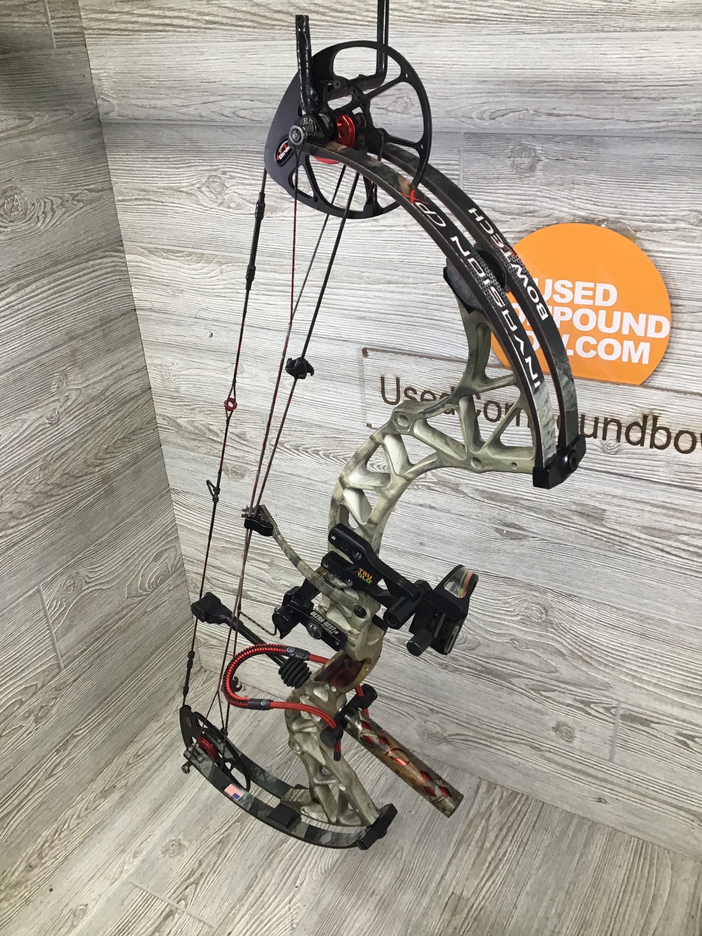 Used Bowtech Invasion 60-70# Right Handed Package