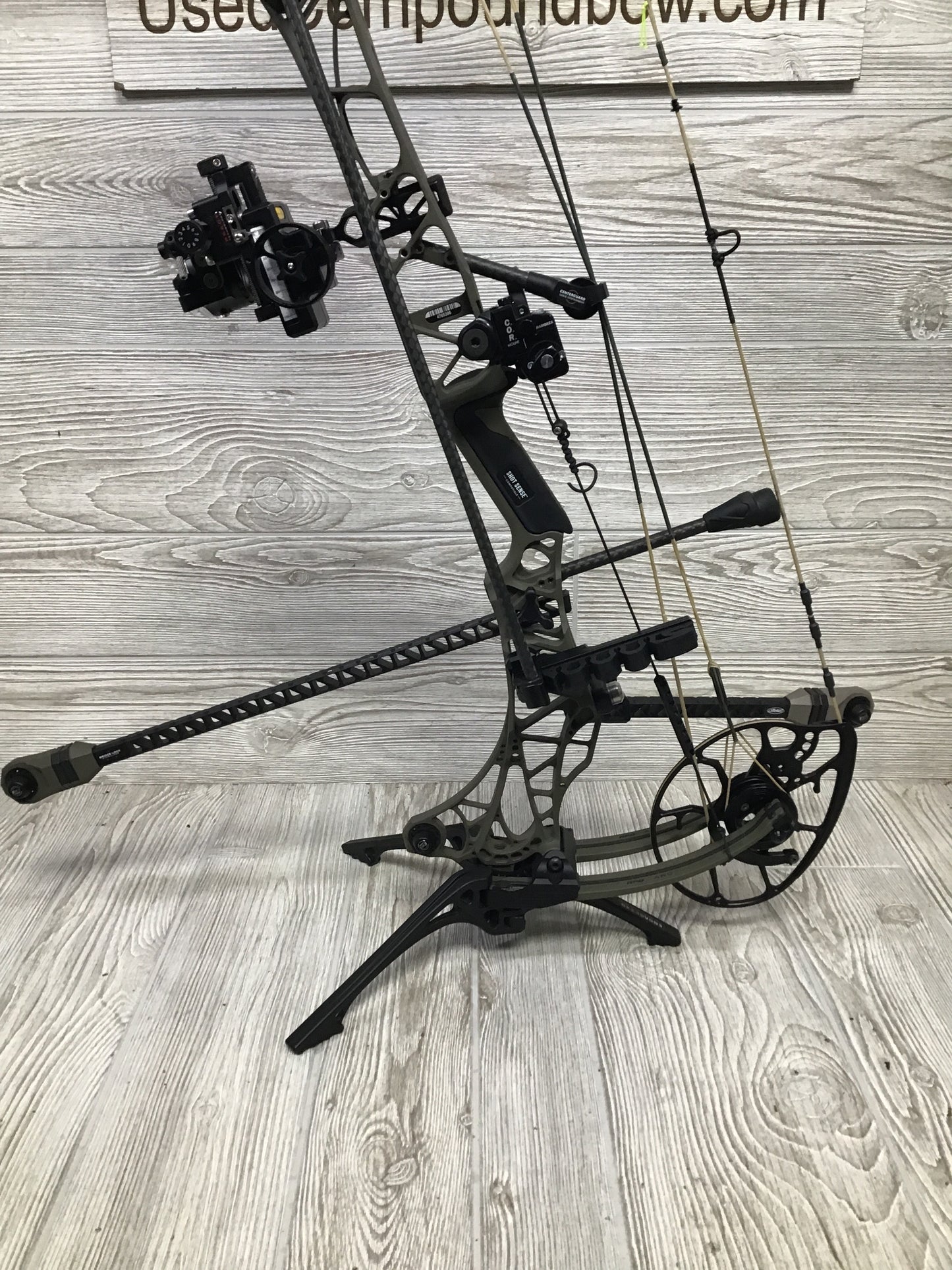 Used Mathews LIFT X 29.5 Left Hand Green Ambush LOADED package