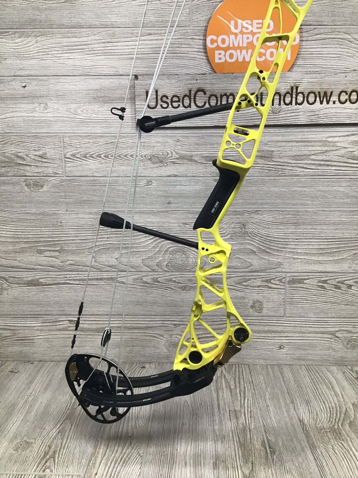 Used Mathews Title 36 G2 RH Yellow Black Limb