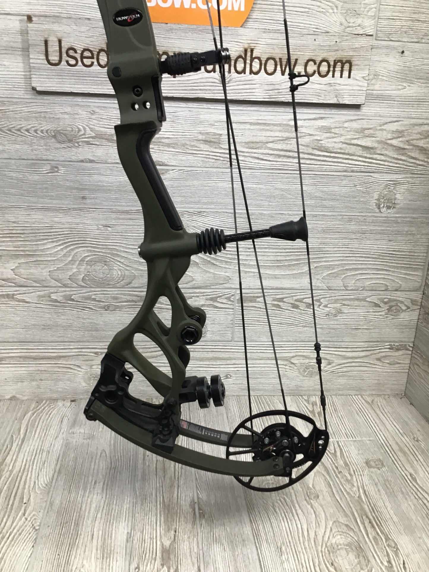 Bowtech Carbon One X 60-70# Right Hand OD Green