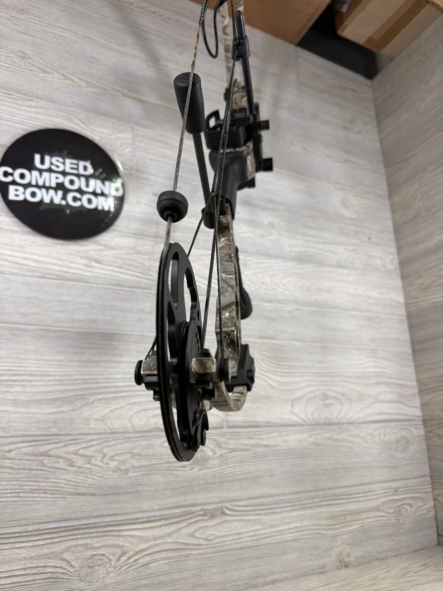 Mission Riot Right handed youth/adjustable package.