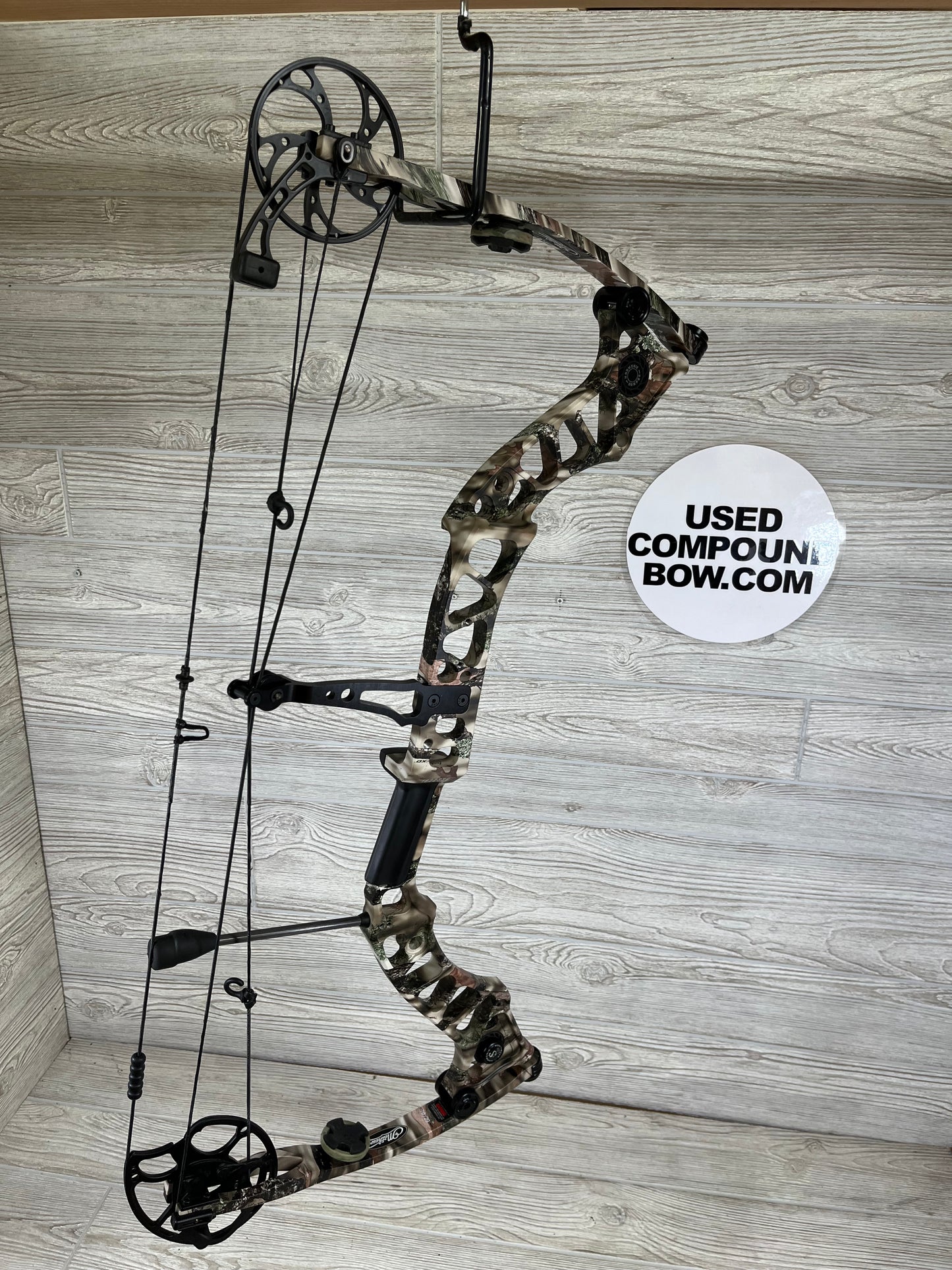 Mathews Z3 Right Handed Bow Only 28" 60-70lbs