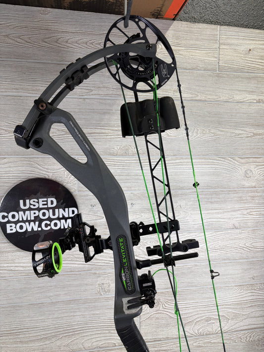 Used PSE Carbon Levitate Right Hand EC2 Cam Nock On Edition Charcoal