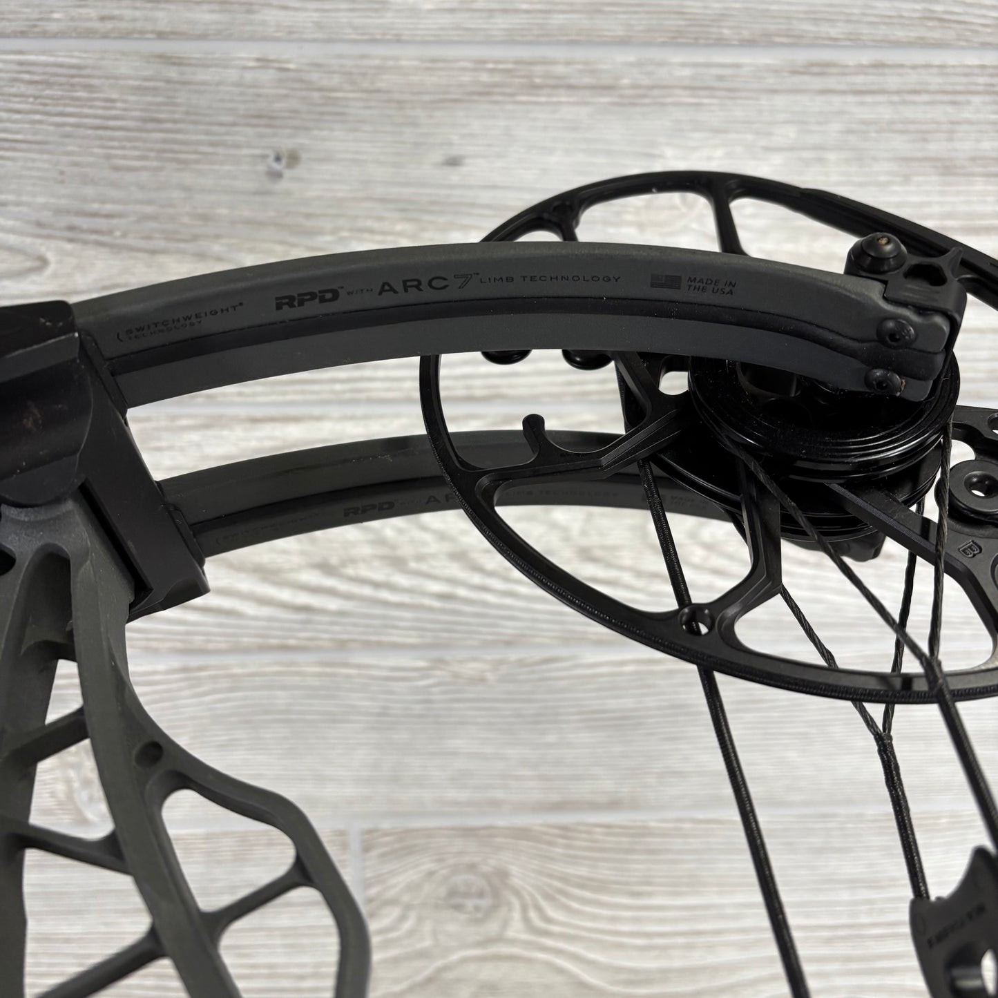 Used Mathews Lift X 29.5 Right Hand Shale Fade to Black