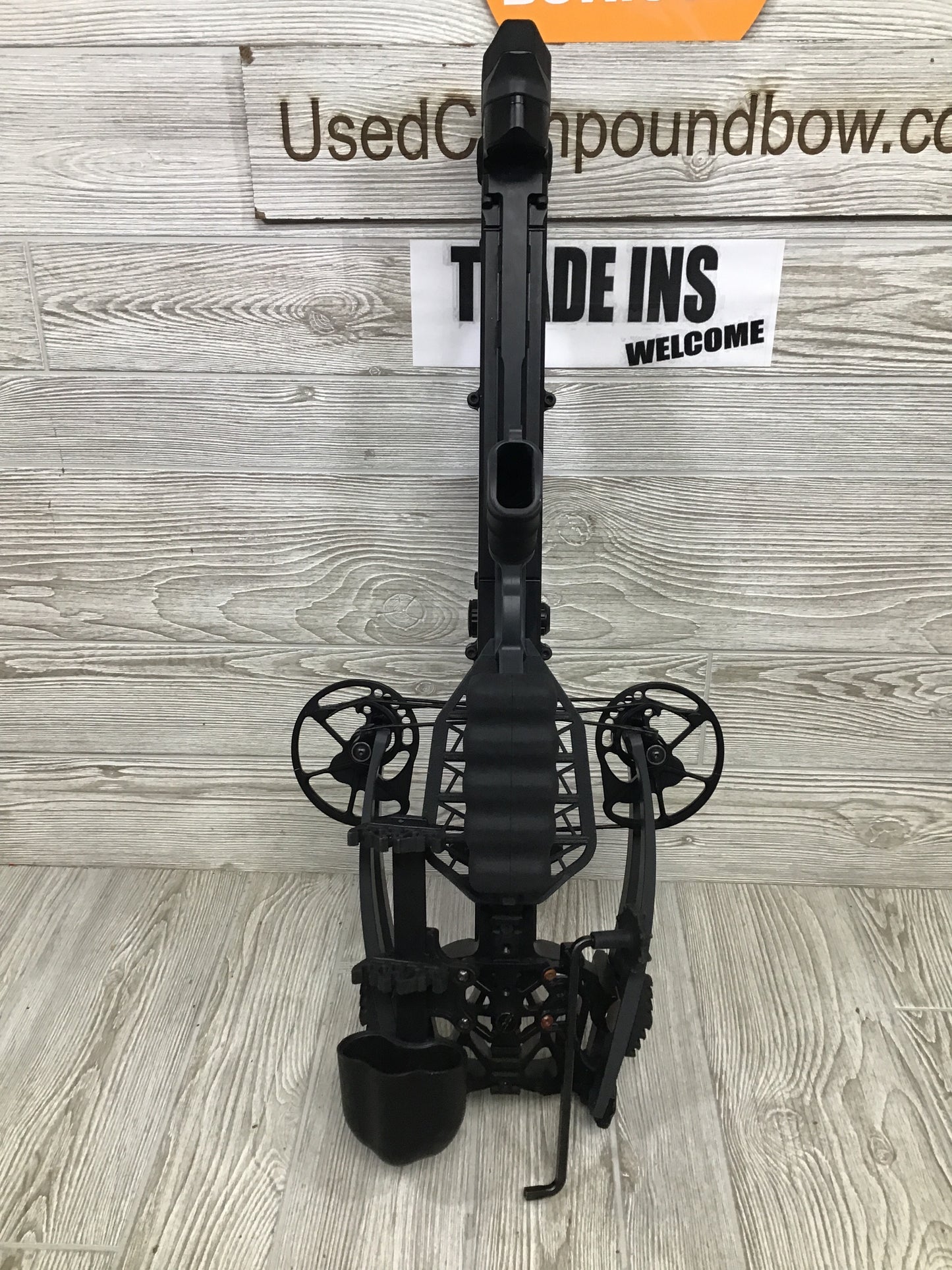 Used Ravin R500 Black Crossbow Package