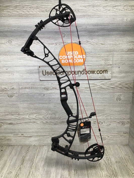Hoyt Z1S Black 60-70 Right Handed 28.5-30"