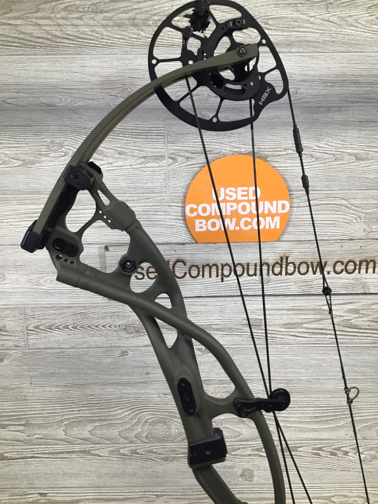 Hoyt RX-5 Ultra Left Handed Wilderness 70lbs 27-30"