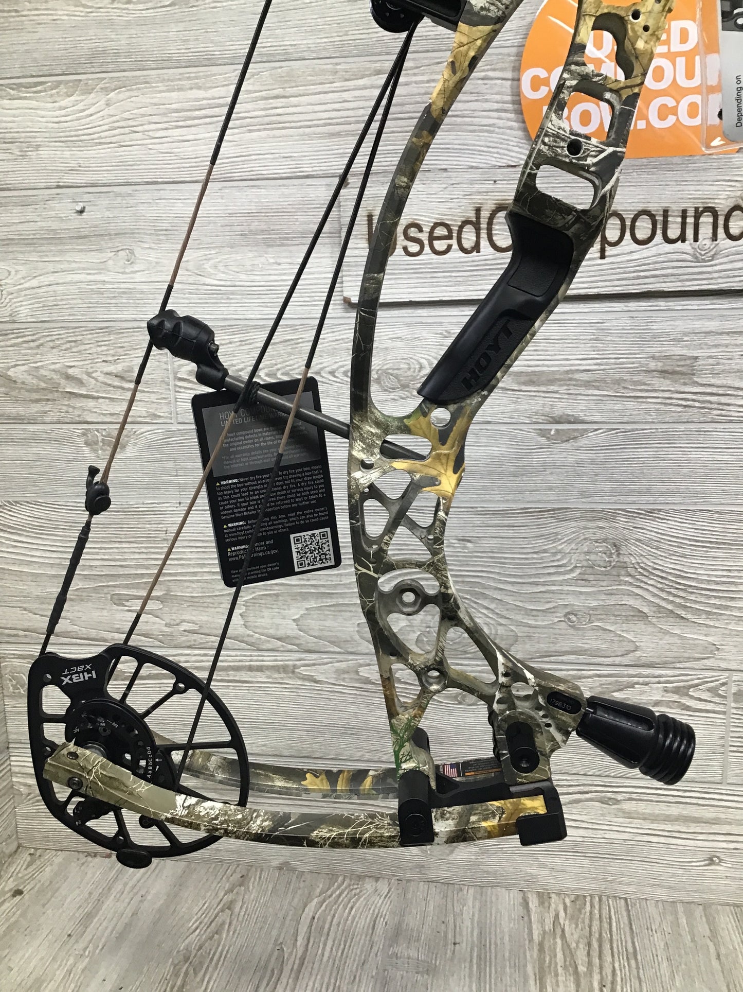 New Hoyt Alpha X 30 Realtree Edge 50-60# 25" - 30" Right Hand
