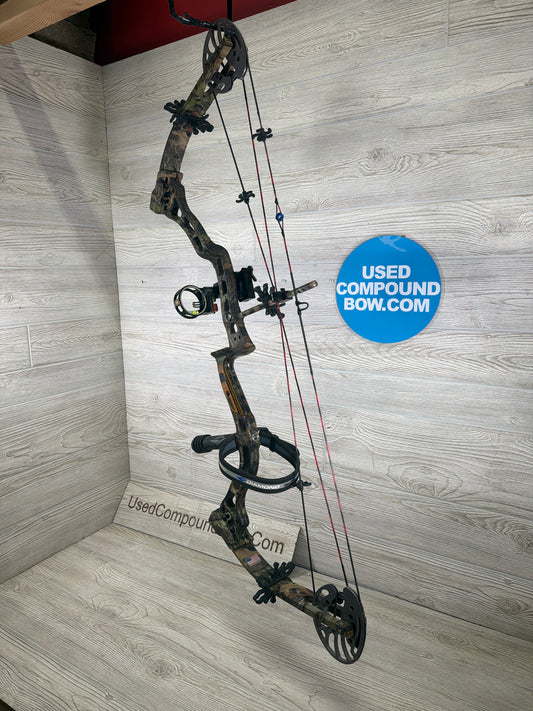 Used Bow tech Allegiance 60lb 28" Camo Bow Pkg