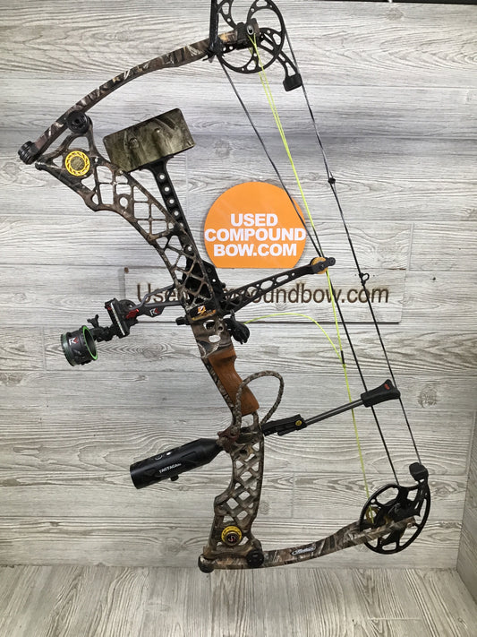Used Mathews Z9 Right Handed 60-70lb 31.5" Hunting Pkg