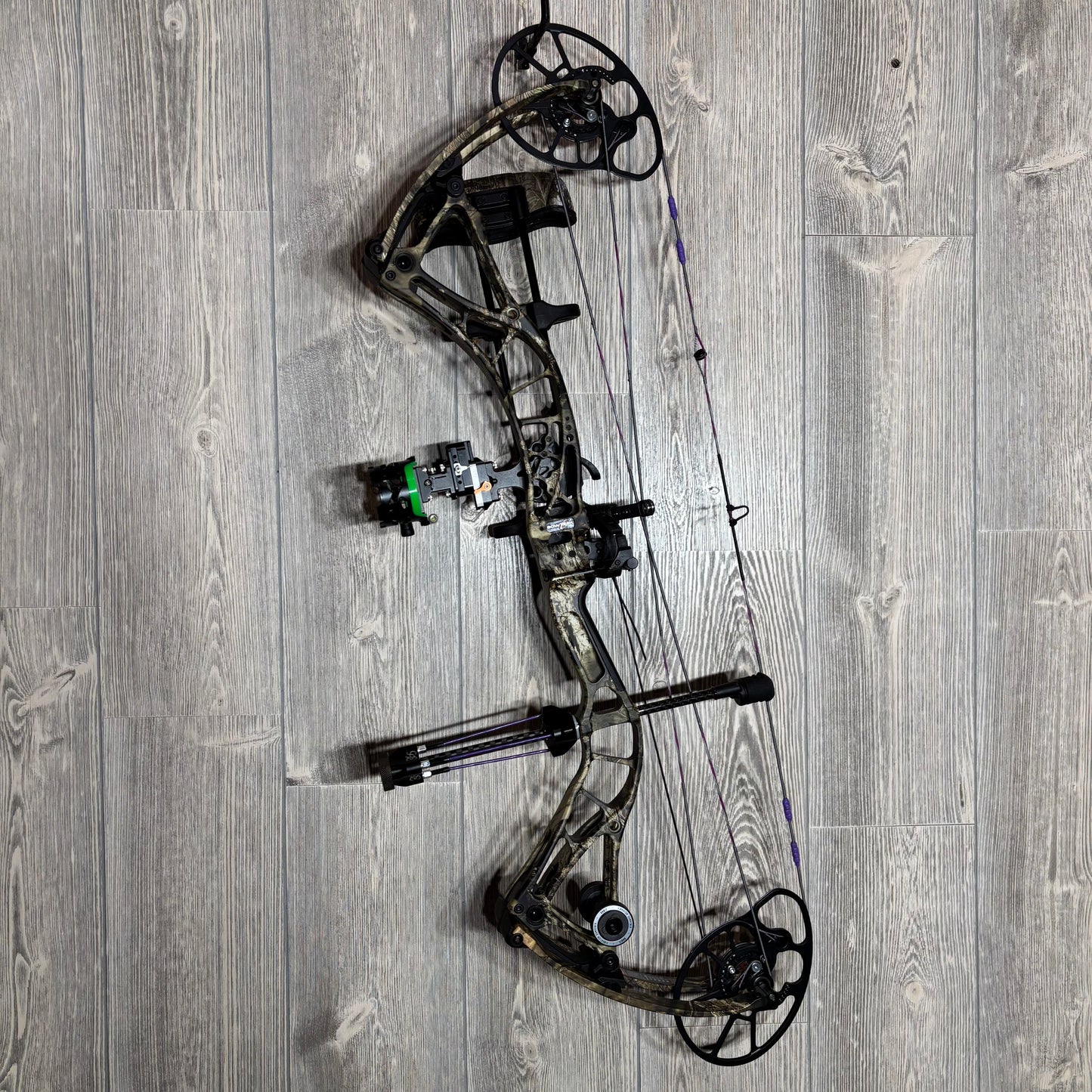 Used Bowtech Solution Mossy Oak 70lb Package RH