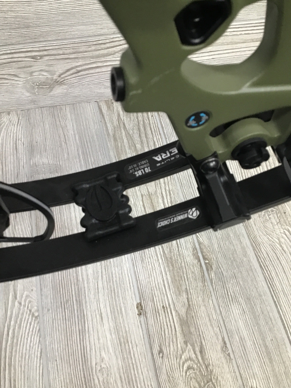 Elite Era Carbon Right Handed Outdoor Green