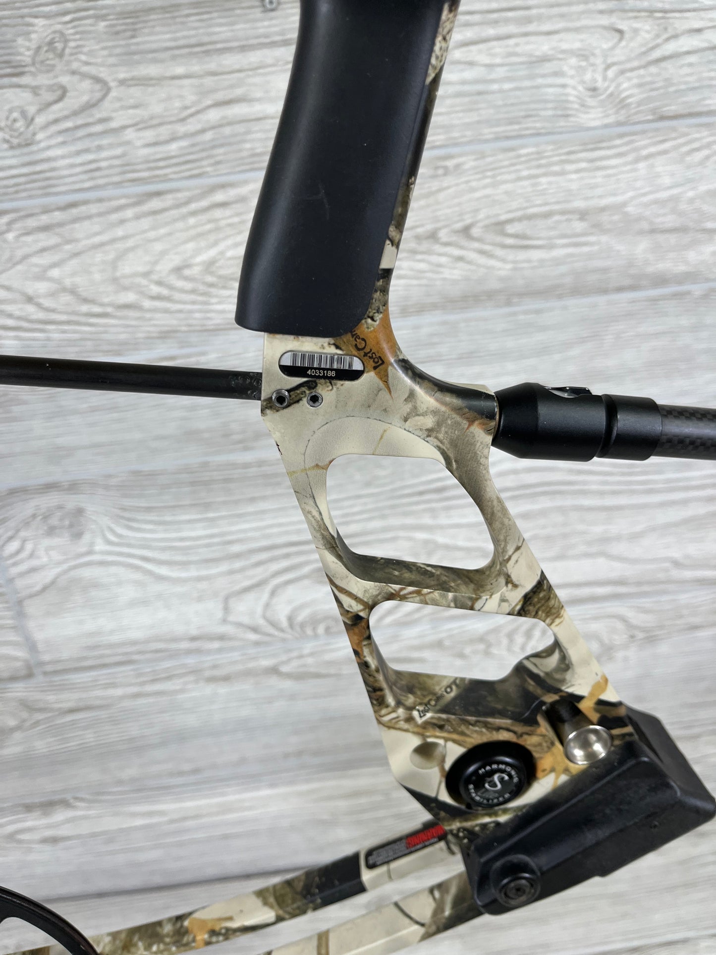 Used Mission Hype DTX Right Hand Camo Bow Pkg