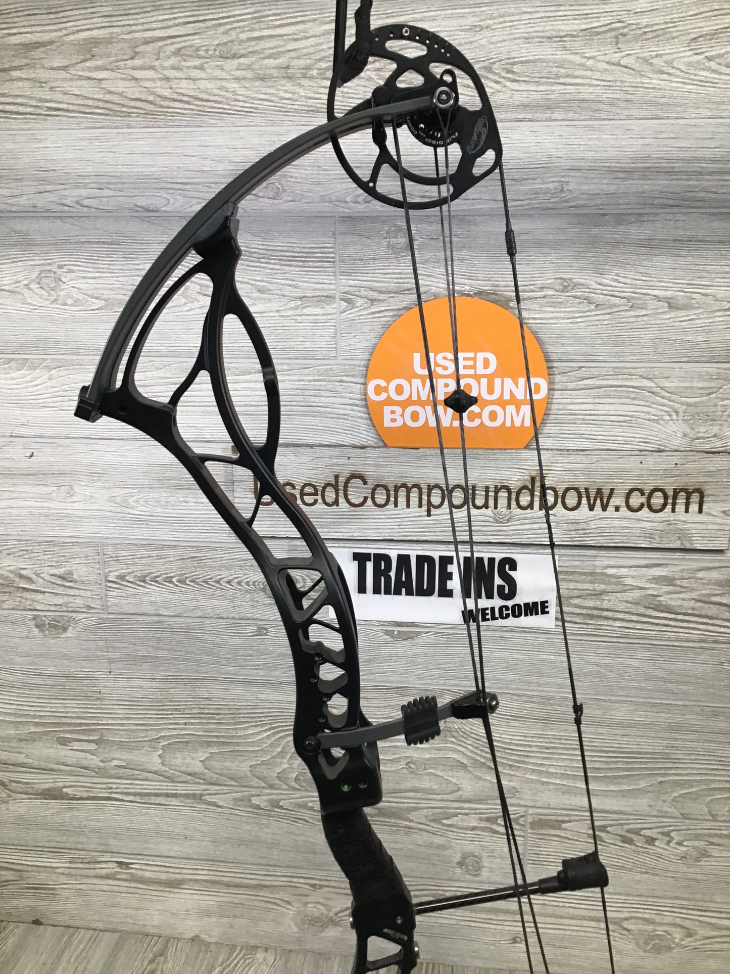 Used Bowtech Fanatic 3.0 LD Left Handed Black 50-60#