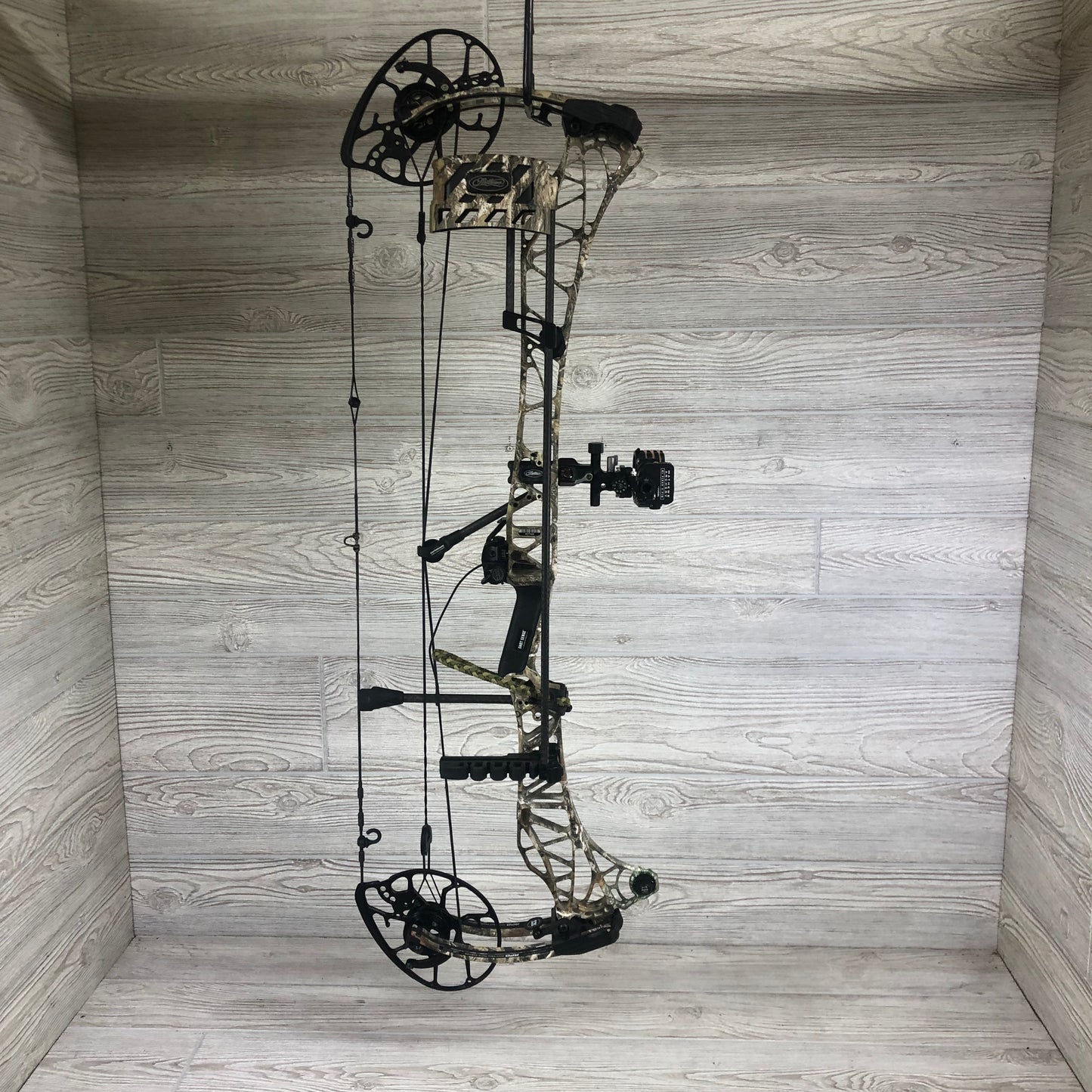 Mathews Lift 33 Realtree Edge Package ( mathews accessories)