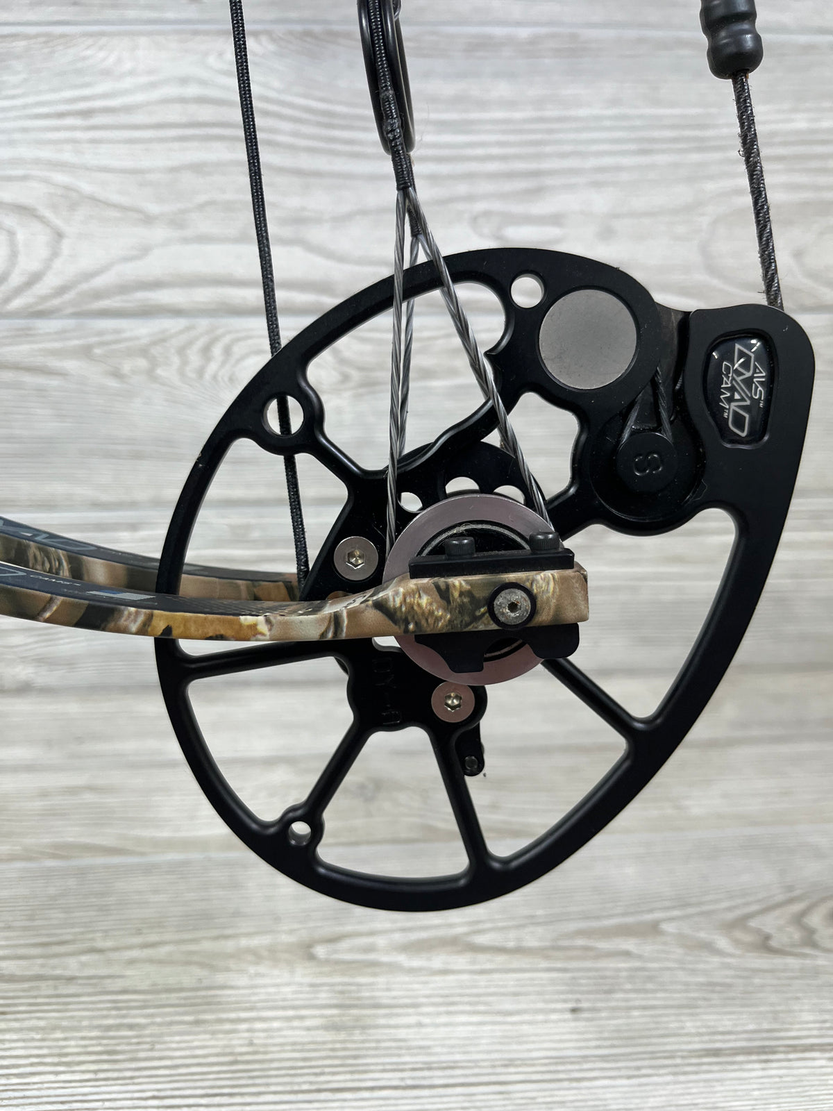 Used Mathews Chill R Lost Camo RH Package