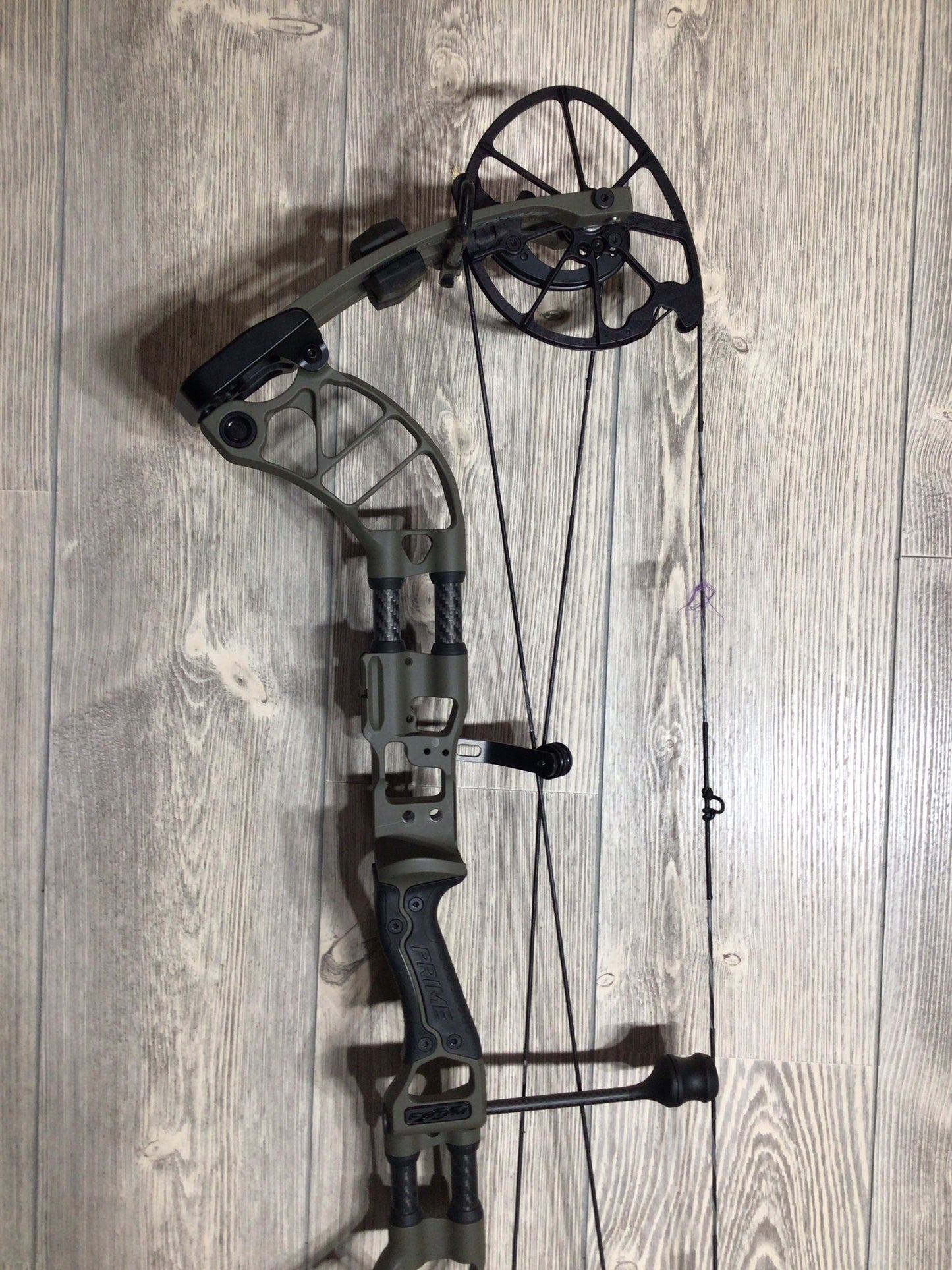 Prime Form 30 60-70# Mossy Oak Bottomland 29"