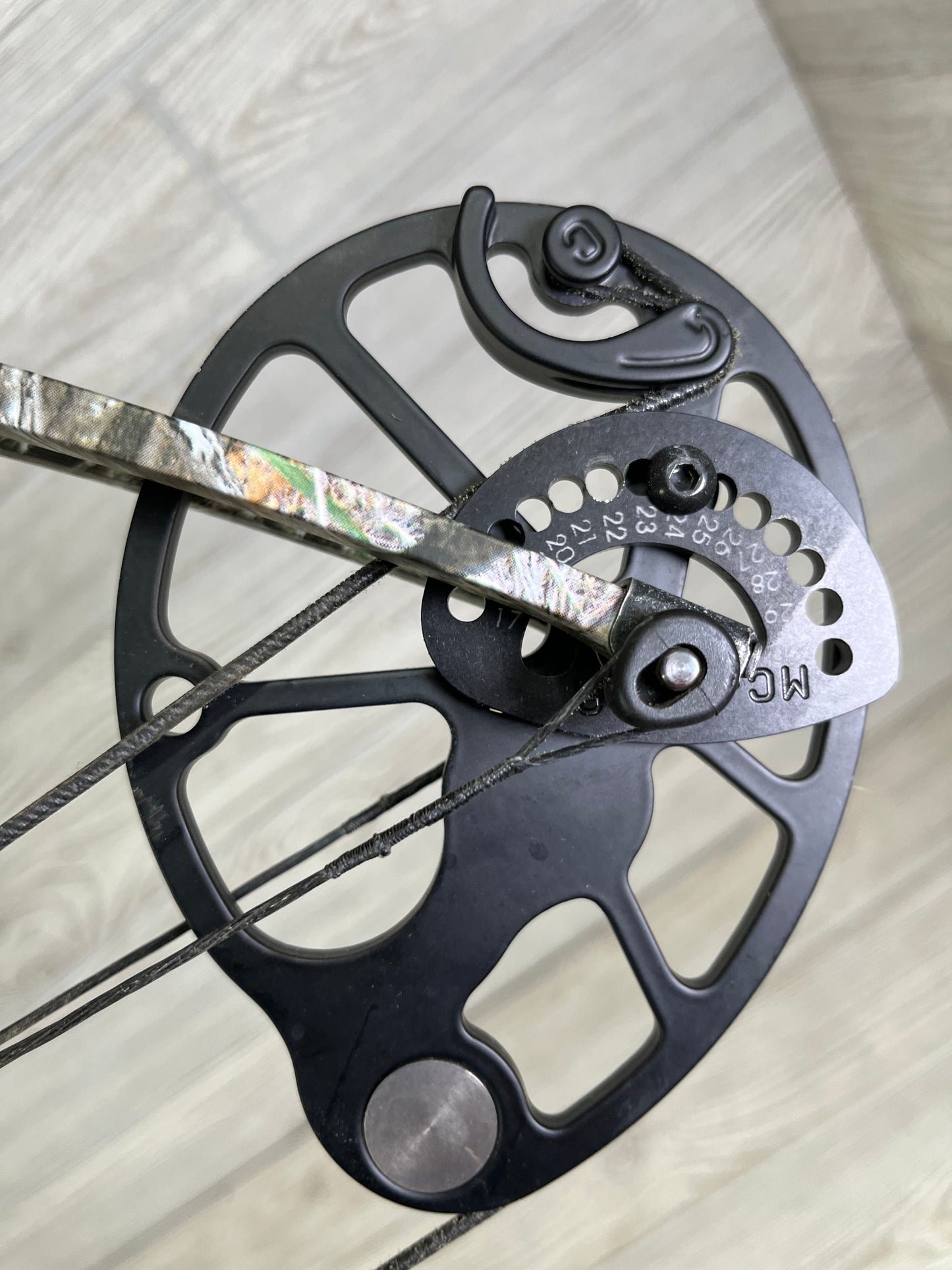 Mission Menace Right Hand Camo Package