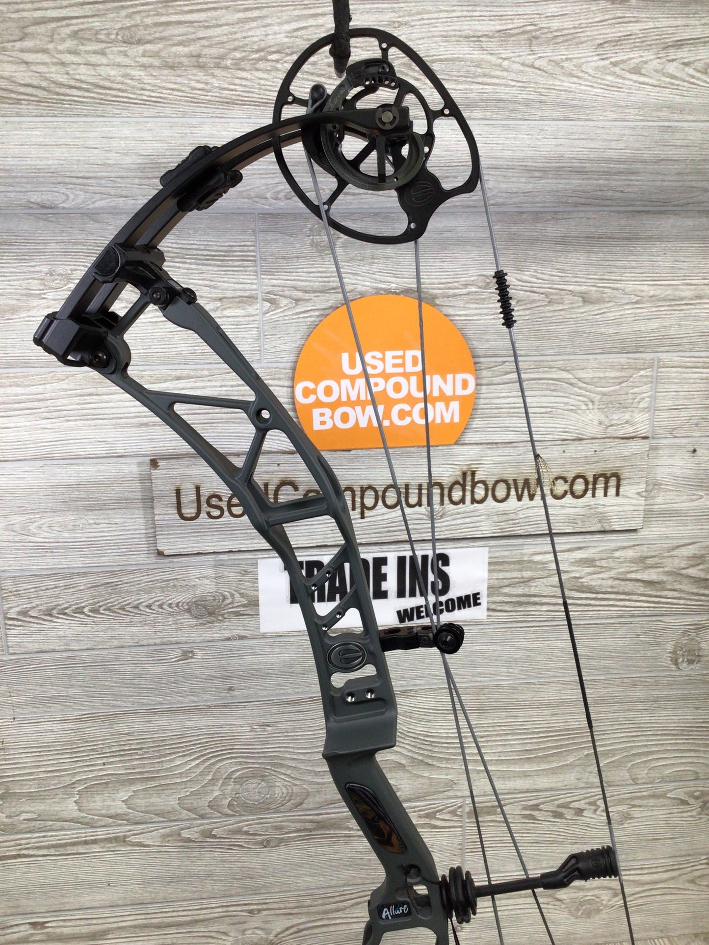 Elite Allure Right Handed Slate Gray 40-50lbs 27" Bow