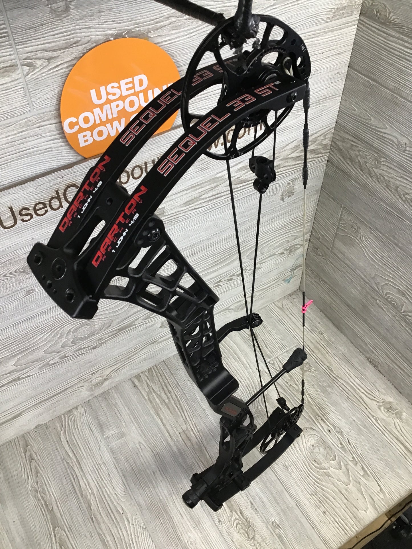 Darton Sequel 33 ST2 RH 70# Black