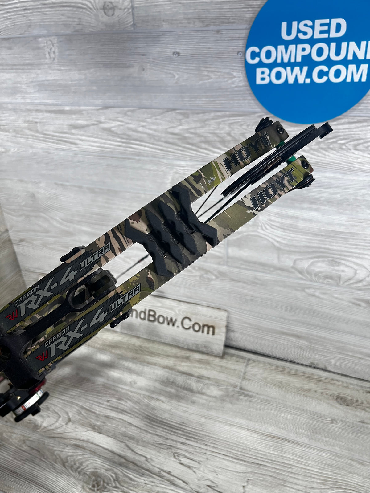 Used Hoyt Carbon RX-4 Ultra 30-32'' 55-65lbs LH Under Armor Forest Camo Bow PKG
