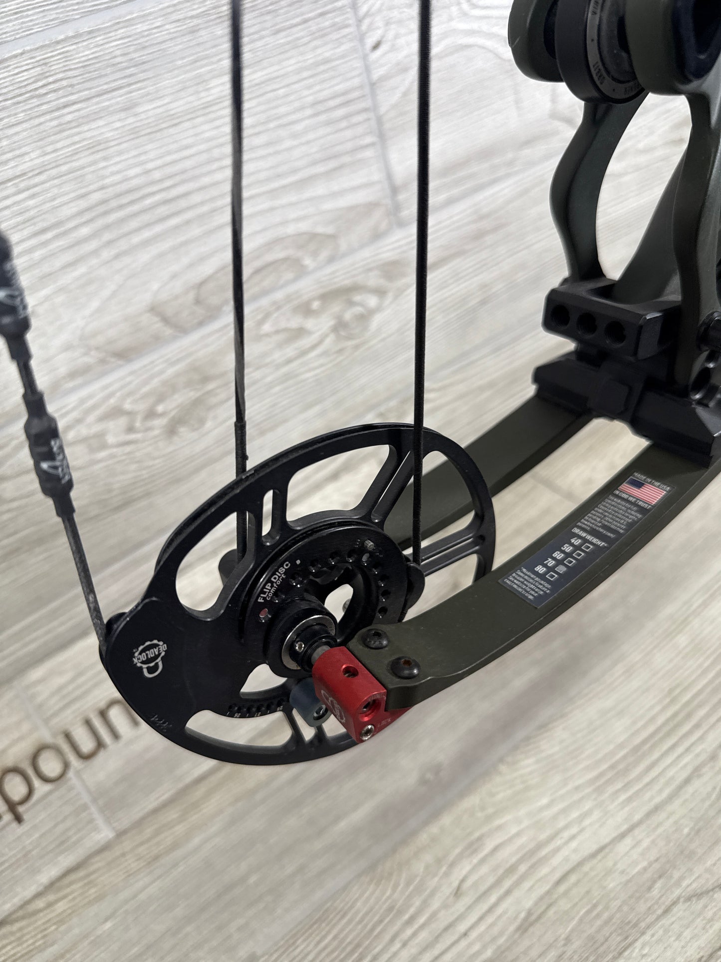 Bowtech Carbon One OD Green 28" 70lb Bow